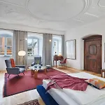 Engelwirt & Hotel *
