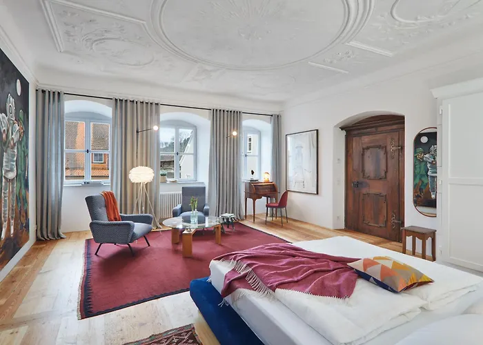 Engelwirt & Hotel *